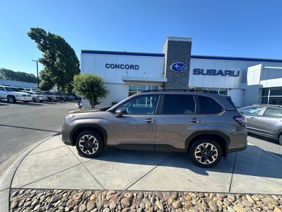 Used 2025 Subaru Forester Premium w/ Convenience Package #2