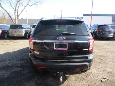 Used 2013 Ford Explorer XLT FWD image 5