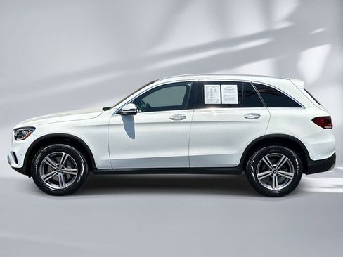 Certified 2022 Mercedes-Benz GLC 300 4MATIC image 2