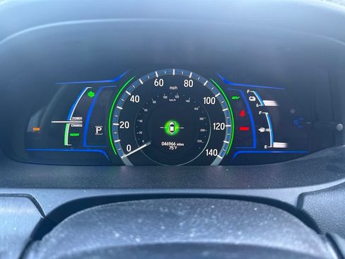 Used 2015 Honda Accord EX-L image 9