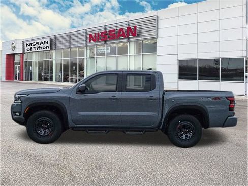 New 2026 Nissan Frontier PRO-4X w/ Pro-4x Convenience Package image 4