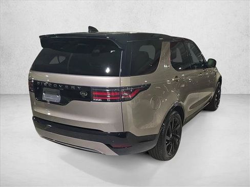 Used 2023 Land Rover Discovery S R-Dynamic AWD/4WD image 5