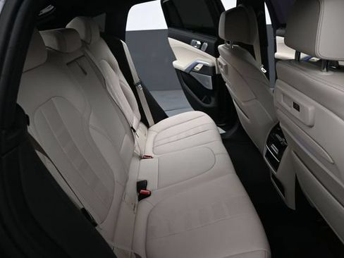 Used 2021 BMW X6 M50i w/ Executive Package AWD/4WD image 23