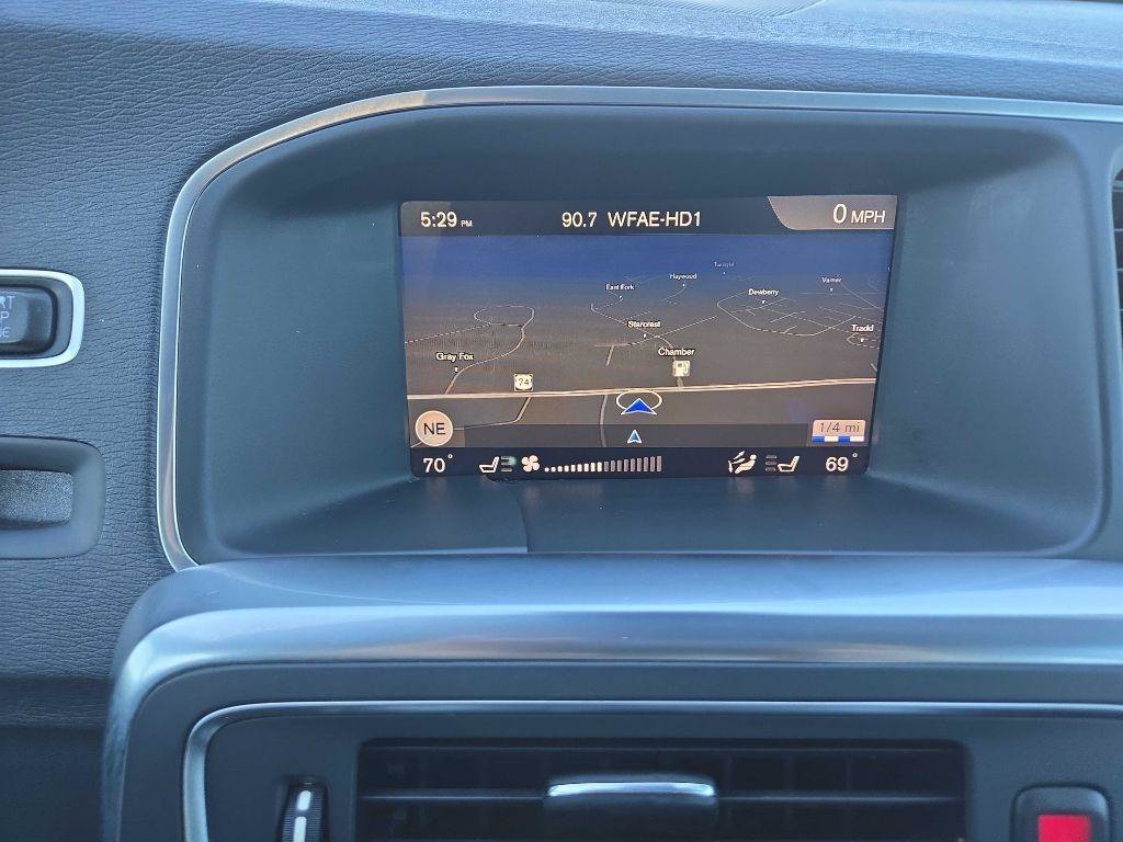 Used 2017 Volvo S60 T5 Inscription FWD image 21