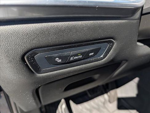 Used 2024 BMW X7 xDrive40i image 38