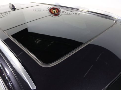 Used 2023 Cadillac XT4 Premium Luxury AWD/4WD image 10