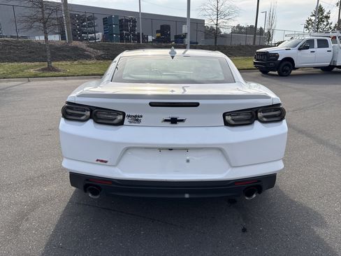 Used 2020 Chevrolet Camaro LT w/ RS Package image 8
