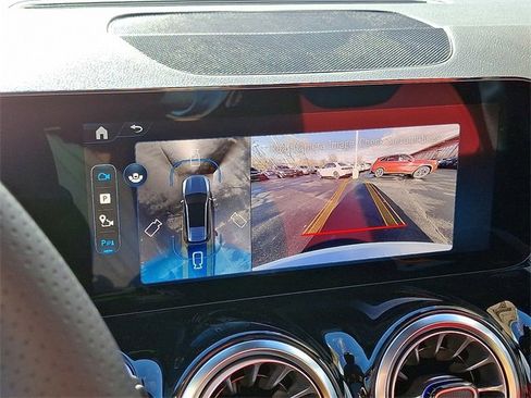 New 2026 Mercedes-Benz GLB 35 AMG 4MATIC image 18