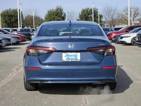 New 2025 Honda Civic Sport image 5