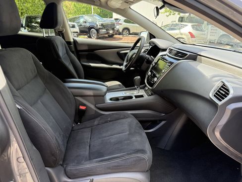 Used 2022 Nissan Murano S image 26