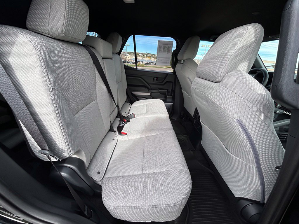 Used 2026 Toyota 4Runner SR5 AWD/4WD image 27