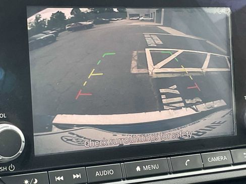 Used 2020 Nissan Altima 2.5 S FWD image 17