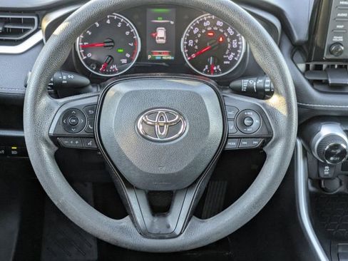 Used 2021 Toyota RAV4 XLE image 13
