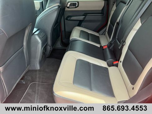 Used 2024 Ford Bronco Wildtrak AWD/4WD image 14