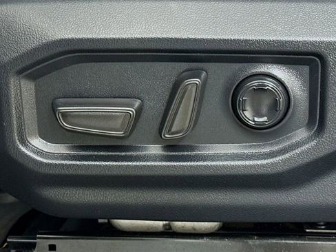 Used 2024 Toyota Tundra Platinum image 12