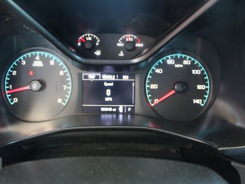 Used 2022 Chevrolet Colorado W/T AWD/4WD image 30