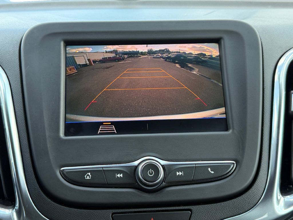 Used 2021 Chevrolet Equinox LT AWD/4WD image 15