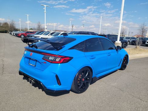 Used 2023 Honda Civic Type R image 3