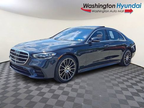 Used 2021 Mercedes-Benz S 580 4MATIC Sedan w/ AMG Line image 3