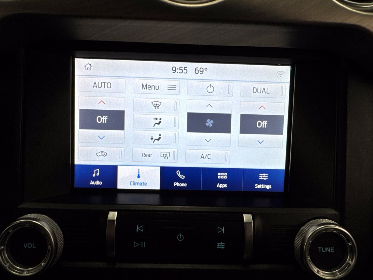 Used 2023 Ford Mustang GT Premium RWD image 25