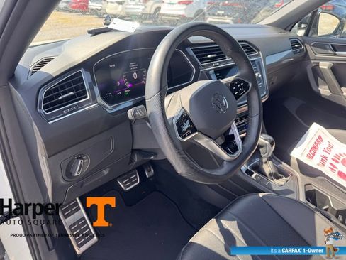 Used 2024 Volkswagen Tiguan SE R-Line FWD image 14