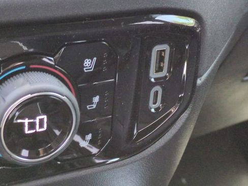 New 2026 Chevrolet Silverado 1500 High Country AWD/4WD image 23
