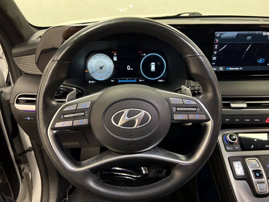Used 2025 Hyundai Palisade Calligraphy AWD/4WD image 14