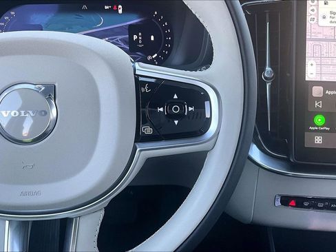 New 2026 Volvo XC90 B6 Ultra w/ Protection Package Premier AWD/4WD image 25