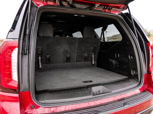 Used 2022 GMC Yukon XL SLE image 54