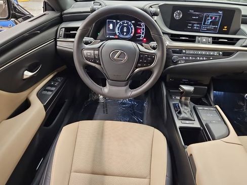 Used 2019 Lexus ES 350 image 15