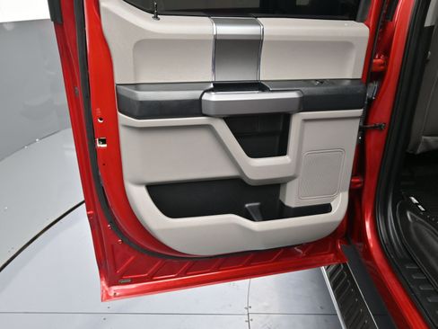 Used 2019 Ford F150 XLT w/ Equipment Group 302A Luxury image 12