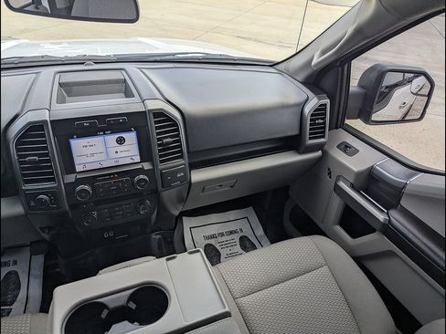 Used 2018 Ford F150 XLT w/ Equipment Group 302A Luxury AWD/4WD image 25