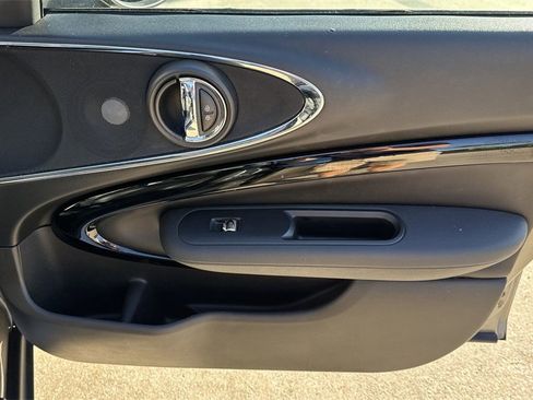 Used 2017 MINI Cooper Clubman S image 44