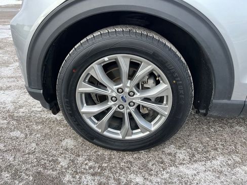 Used 2024 Ford Explorer Limited image 30