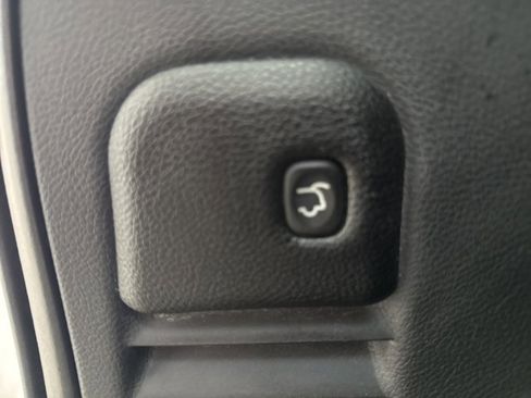 Used 2015 Jeep Grand Cherokee Limited w/ Trailer Tow Group IV image 30