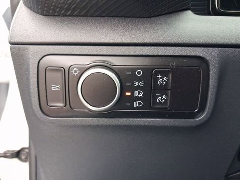 Used 2025 Ford Mustang Coupe image 20