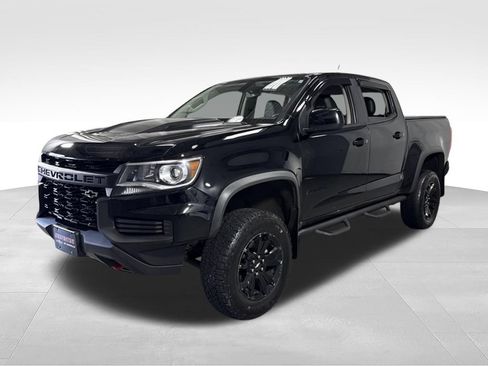 Used 2021 Chevrolet Colorado ZR2 w/ ZR2 Midnight Special Edition AWD/4WD image 4