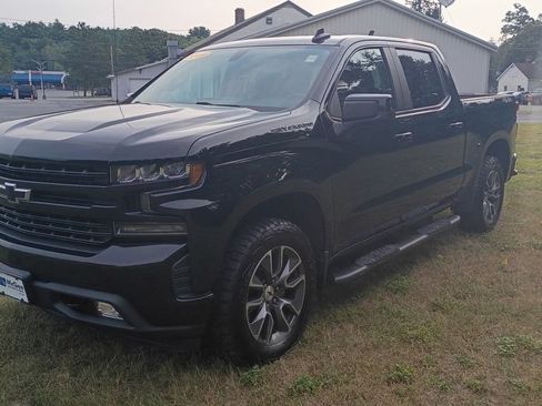 Used 2019 Chevrolet Silverado 1500 RST w/ All-Star Edition AWD/4WD image 3