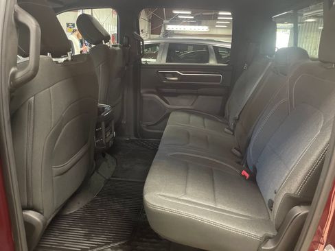 Used 2019 RAM 1500 Big Horn AWD/4WD image 26
