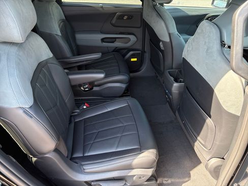 New 2027 Kia Telluride X-Line SX Prestige AWD/4WD image 16