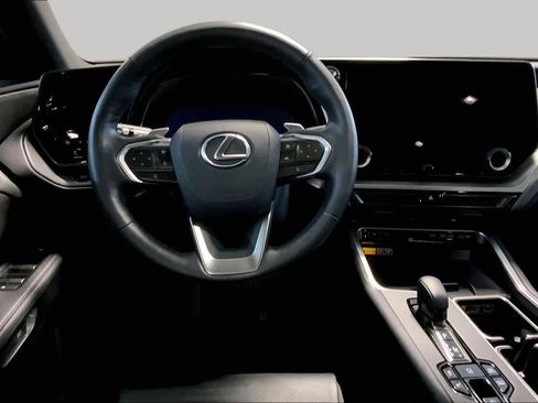 Used 2025 Lexus TX 550h AWD Plug-In Hybrid image 5
