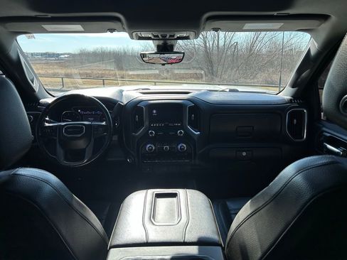 Used 2020 GMC Sierra 3500 Denali w/ Denali Ultimate Package image 19