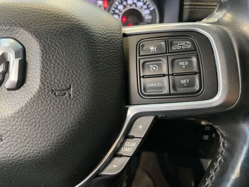 Used 2020 RAM 3500 Laramie image 19