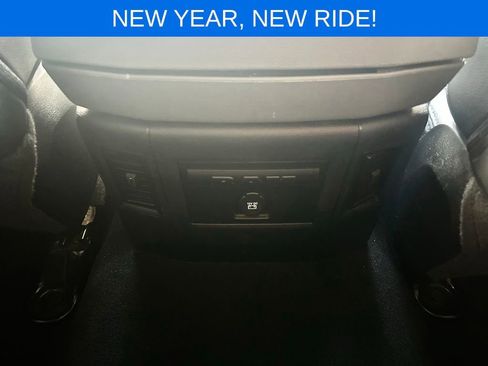 Used 2018 RAM 2500 Big Horn image 26