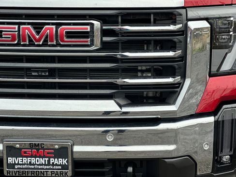 Used 2026 GMC Sierra 2500 SLT w/ SLT Premium Package image 50