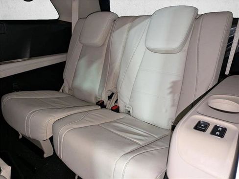 New 2026 Mercedes-Benz GLS 580 GLS 580 image 19