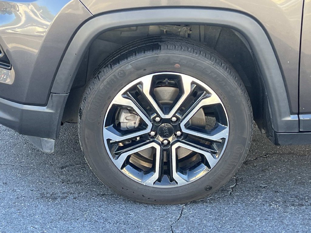 Used 2023 Jeep Compass Limited AWD/4WD image 12