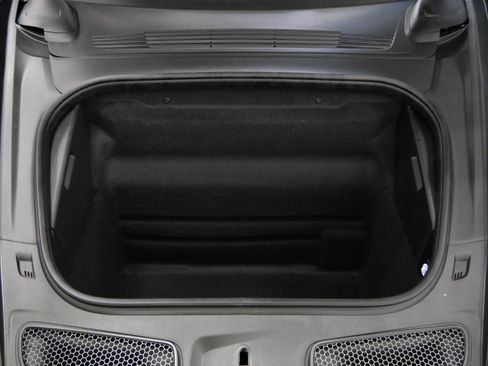 Used 2026 Porsche 911 GT3 RWD image 16