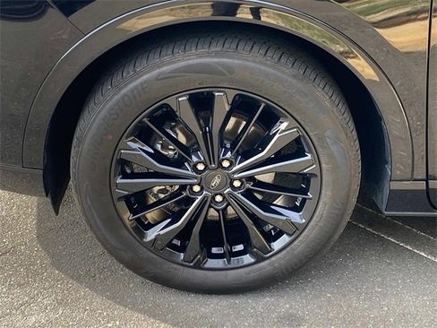 Used 2023 Ford Escape ST-Line Elite image 6