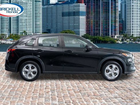 Certified 2024 Honda HR-V LX image 10